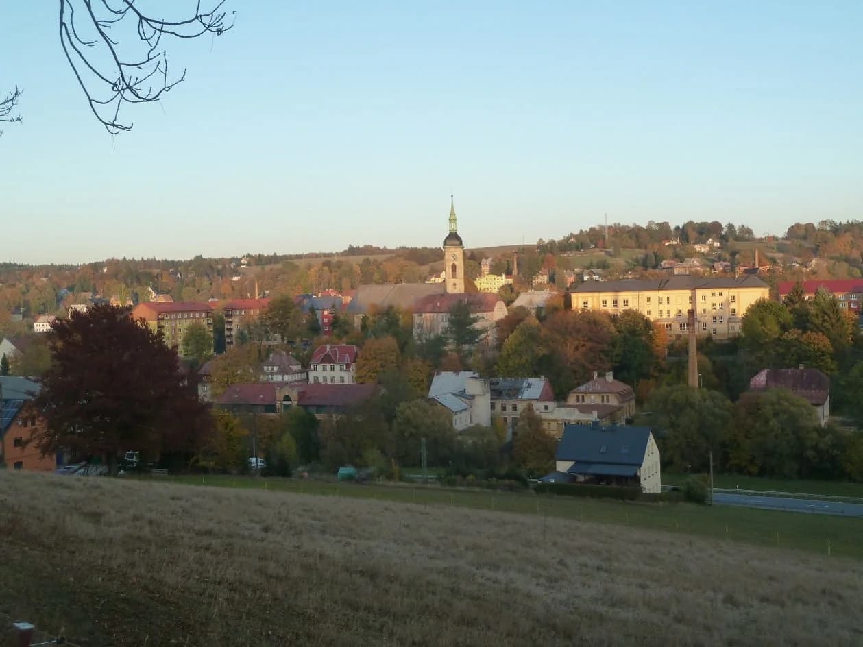 Weipert (Vejprty) heute — Blick auf die Stadt im Erzgebirge